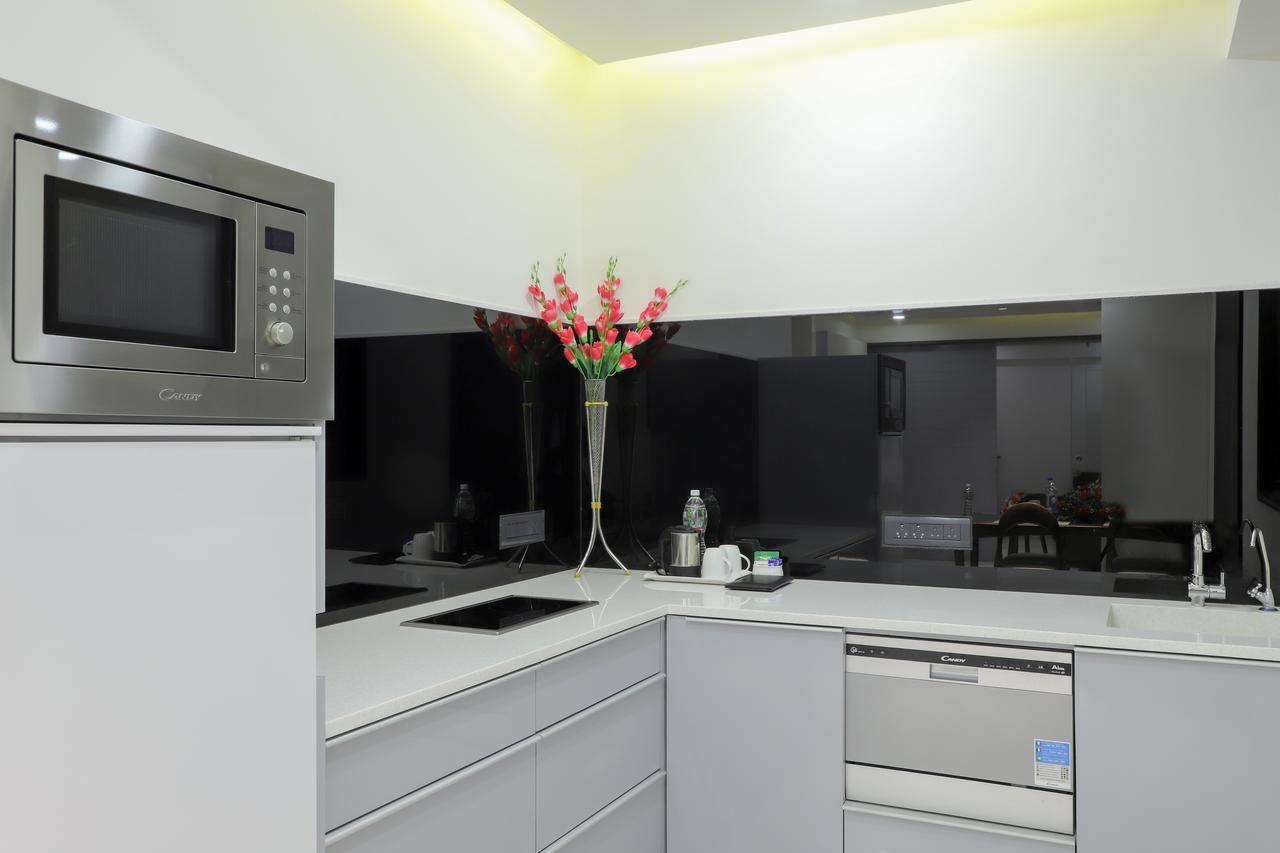 Ebony Residency Hotell Ahmedabad Eksteriør bilde
