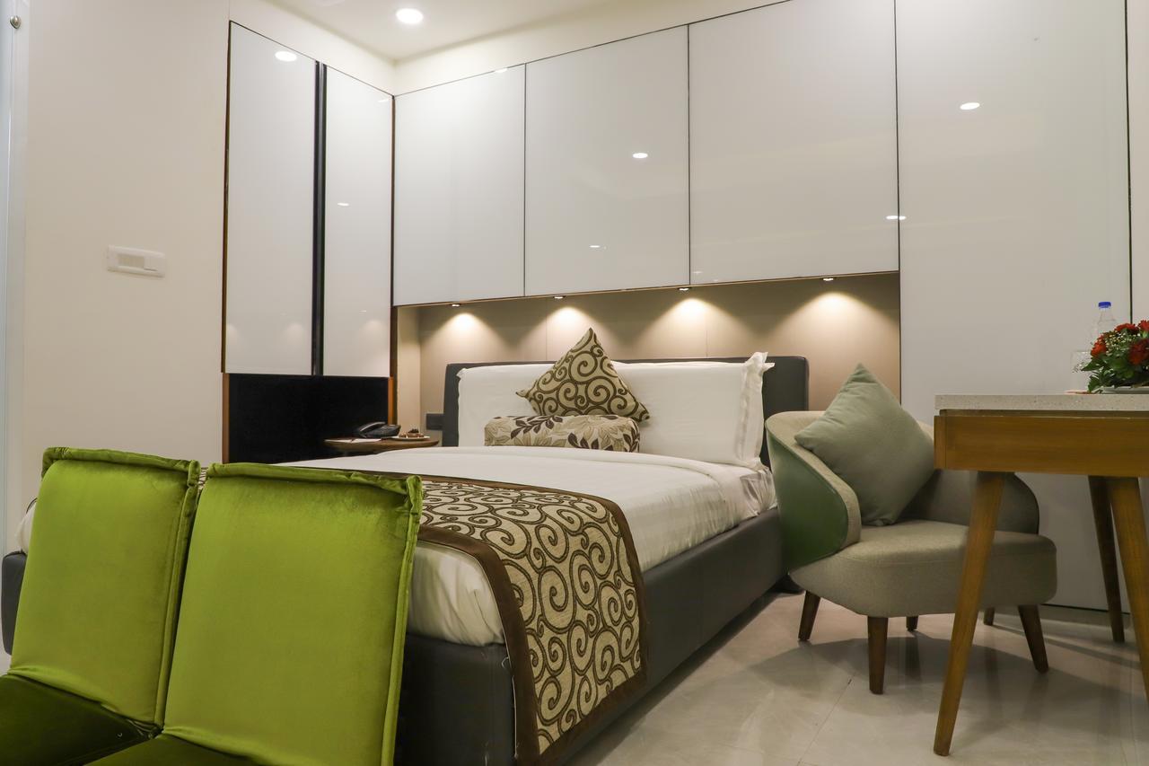 Ebony Residency Hotell Ahmedabad Eksteriør bilde