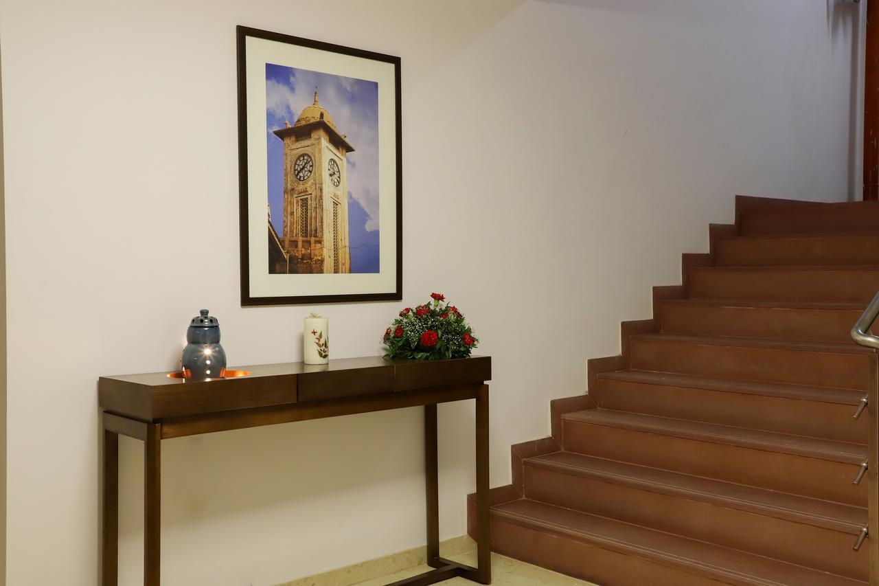 Ebony Residency Hotell Ahmedabad Eksteriør bilde